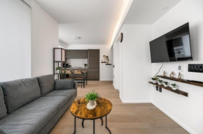 Skyline Retreat 2BR Condo Stunning City Views